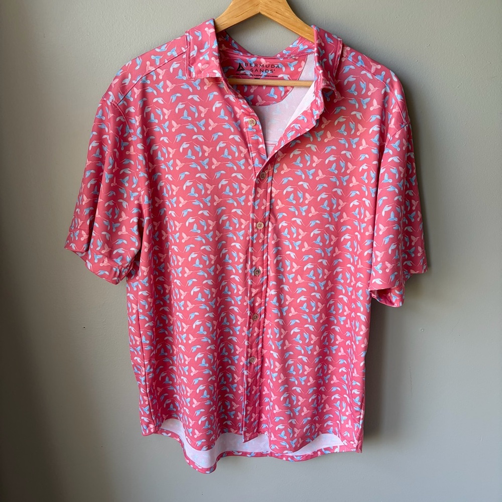 Bermuda Sands Button Down Shirt | Humming Bird Men Size Medium, Short Sleeve